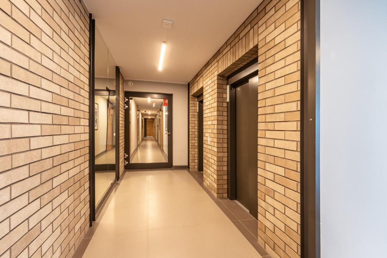 Apartamenty W Gdansku - Zajezdnia Wrzeszcz, Grudziadzka 4B Eksteriør billede